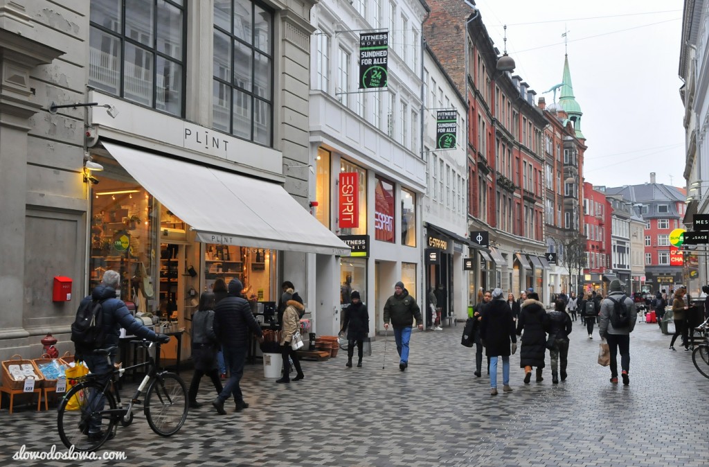 Stroget - jedna z najdłuższych ulic handlowych w Europie o długości 1,1km