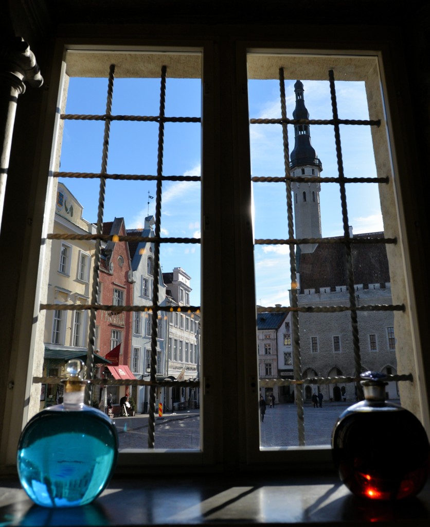 Tallin - apteczne okno