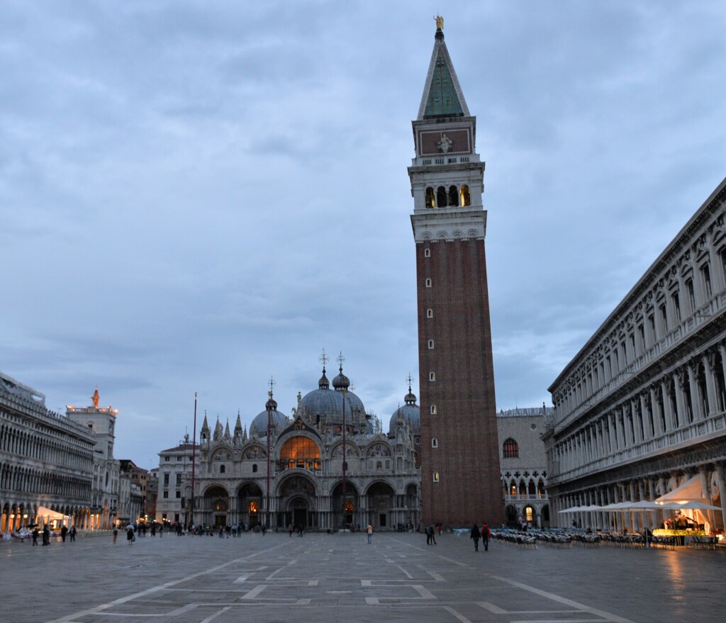 Wenecja - katedra i dzwonnica św. Marka