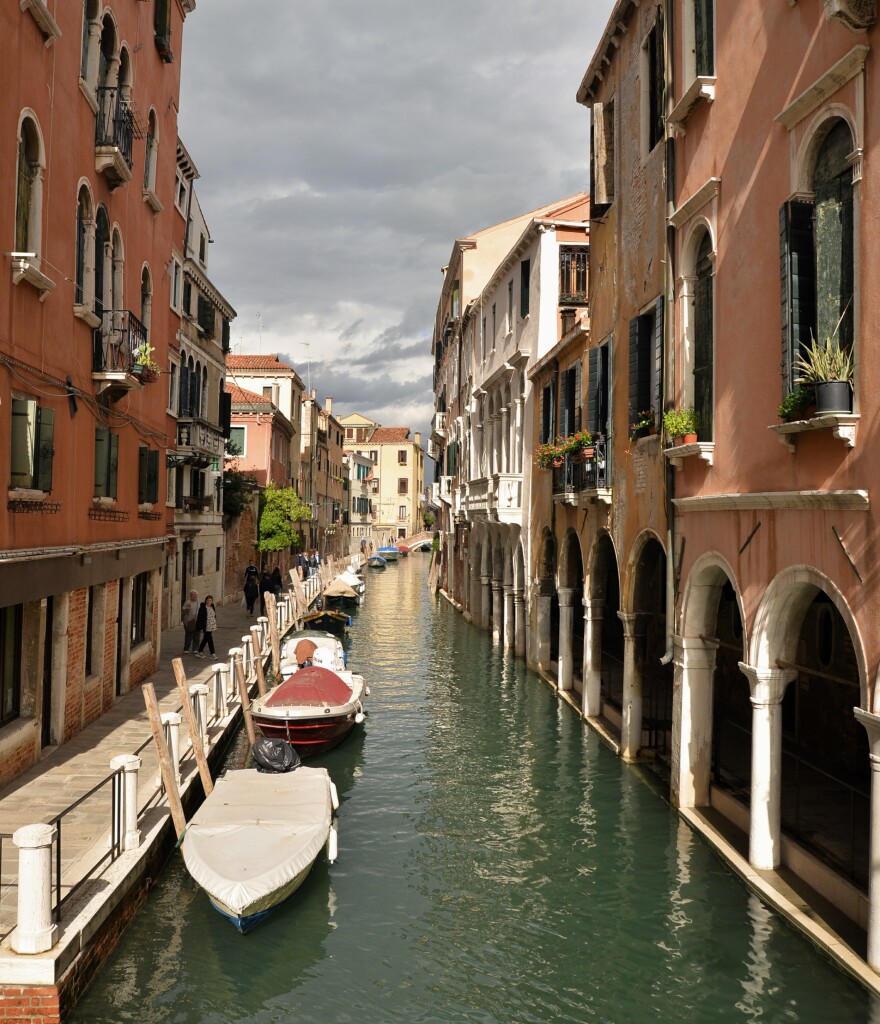 Wenecja - spacer kanałem