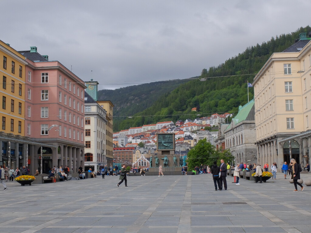 Plac główny w Bergen